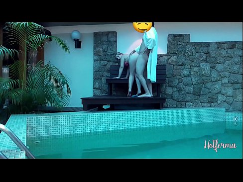 ❤️ O xefe invita a criada á piscina, pero non puido resistirse a un quente Follar a nós gl.amzhoka.top ❌❤